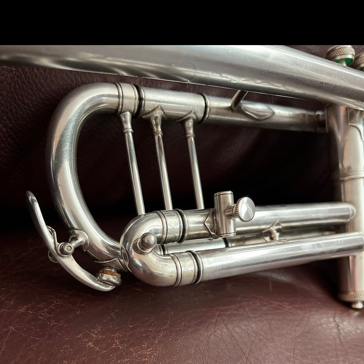 Buescher Model 9 Bb Trumpet (1921) (rare mute) (silver plated) (gold wash bell) (LP) SN 81491