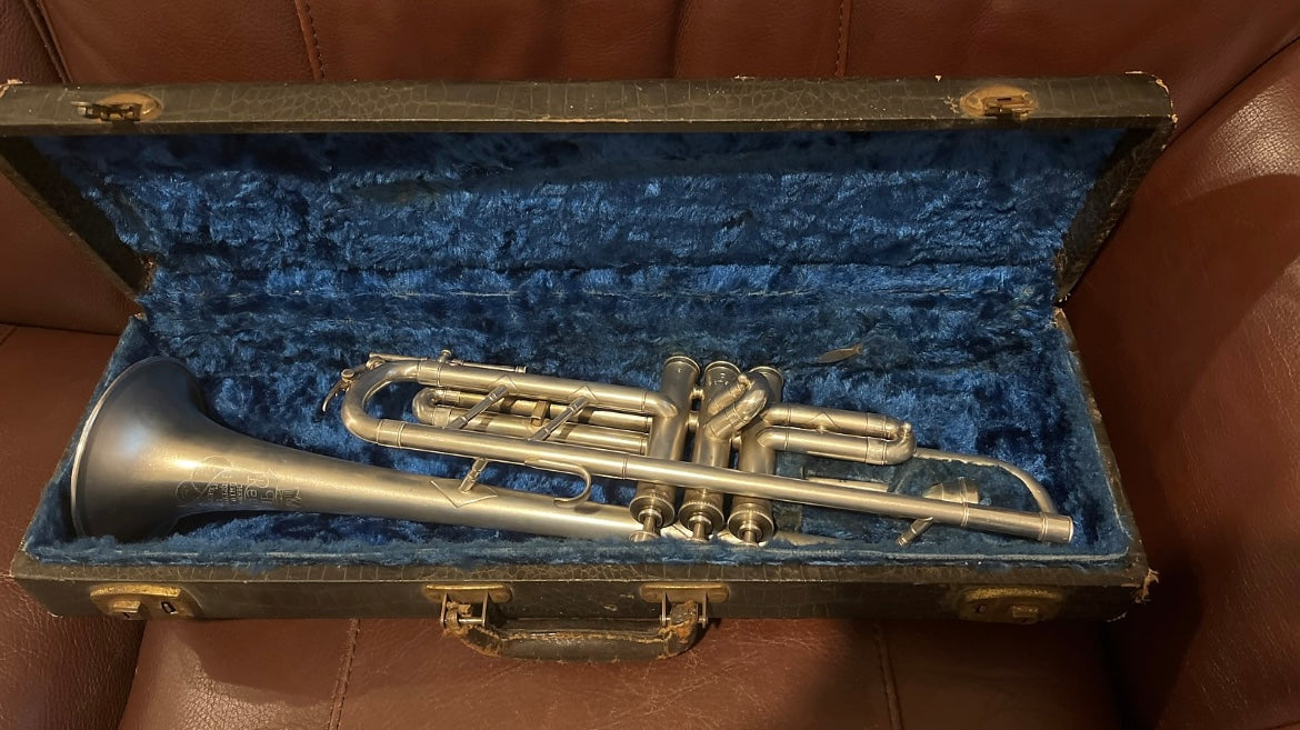 Reynolds Regent (Ohio Band Instruments) (1940s) Bb Trumpet SN 13498 (silver) (rare)