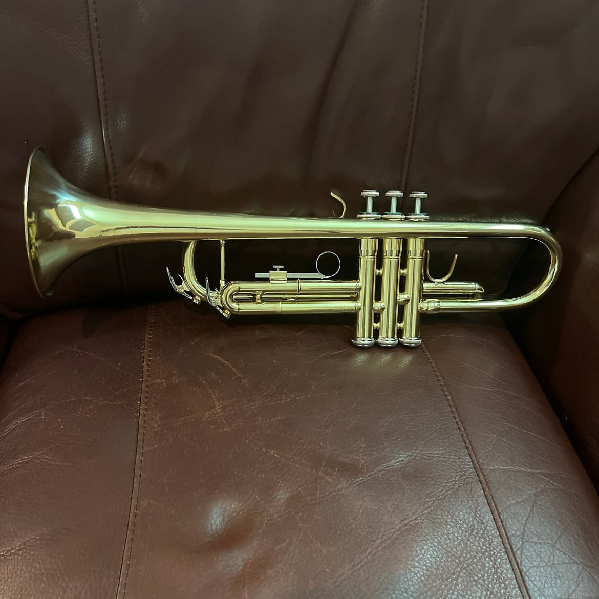 Besson (BE100XL) Bb trumpet SN 110132