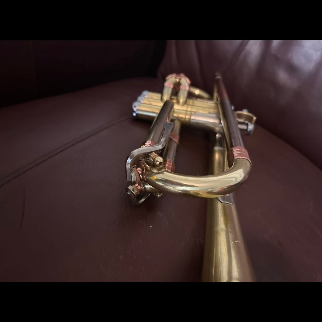 Getzen Super Deluxe Bb Trumpet SN (100% new gold lacquer)(Professional)