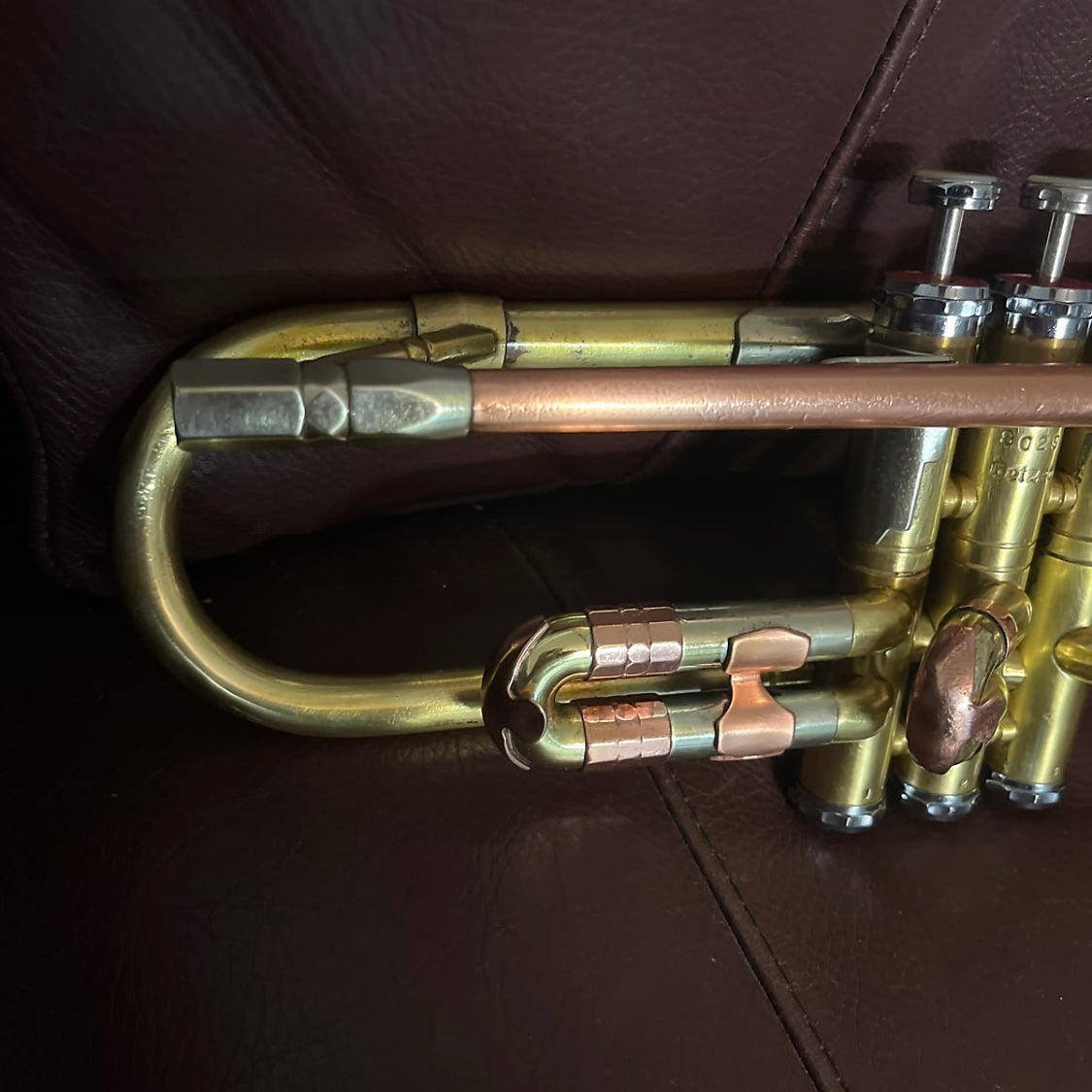 Getzen Super Deluxe Bb Trumpet SN (100% new gold lacquer)(Professional)