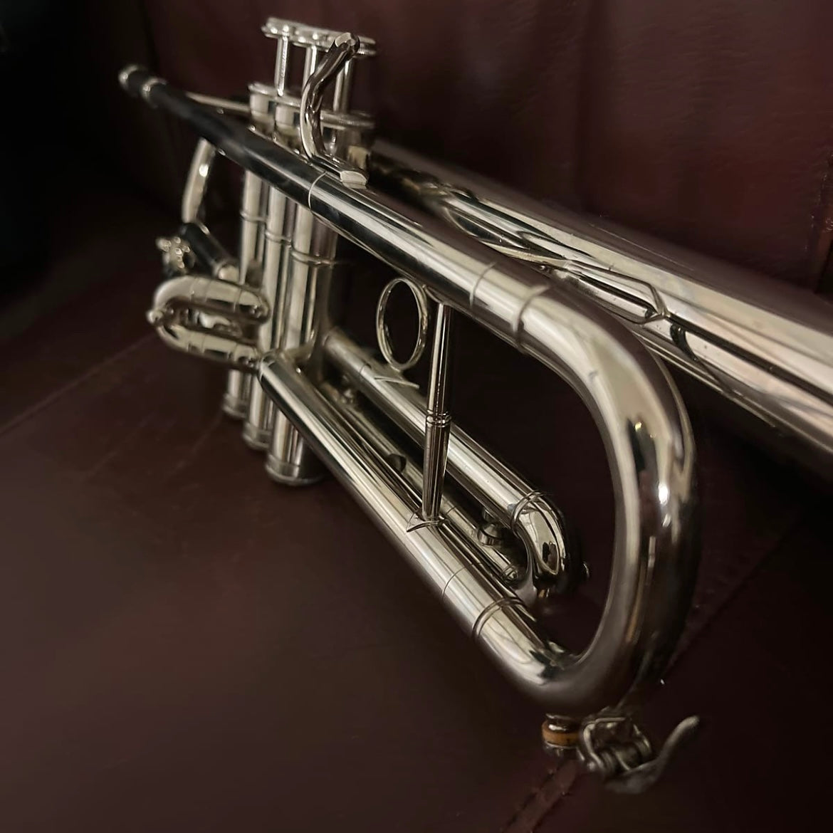 Steuben Model 281 Bb Trumpet SN 903