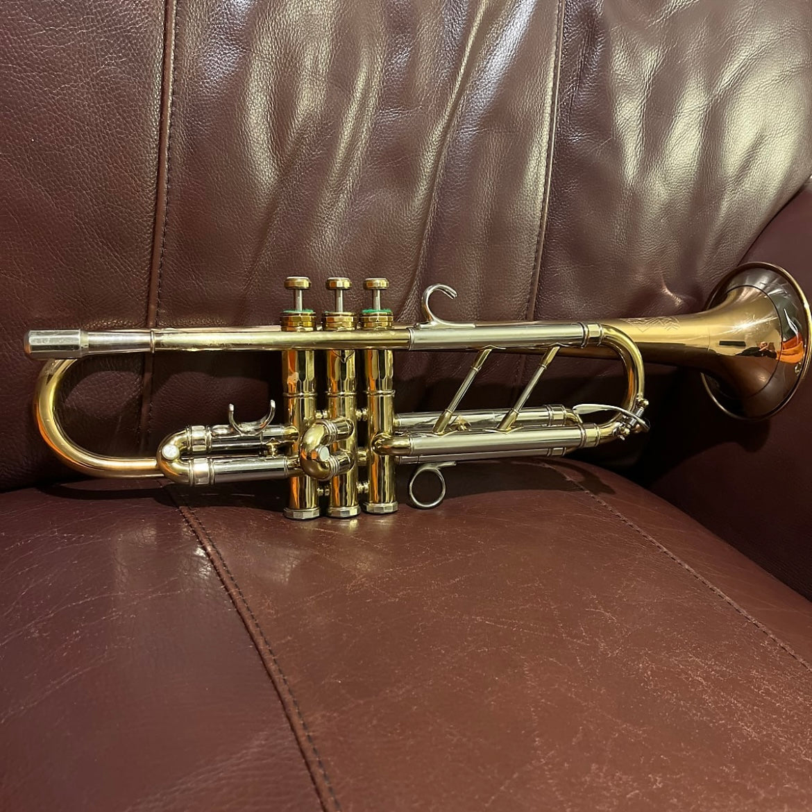 York Feathertouch (Master) Bb Trumpet SN 143547 (1947)(rare)(professional)