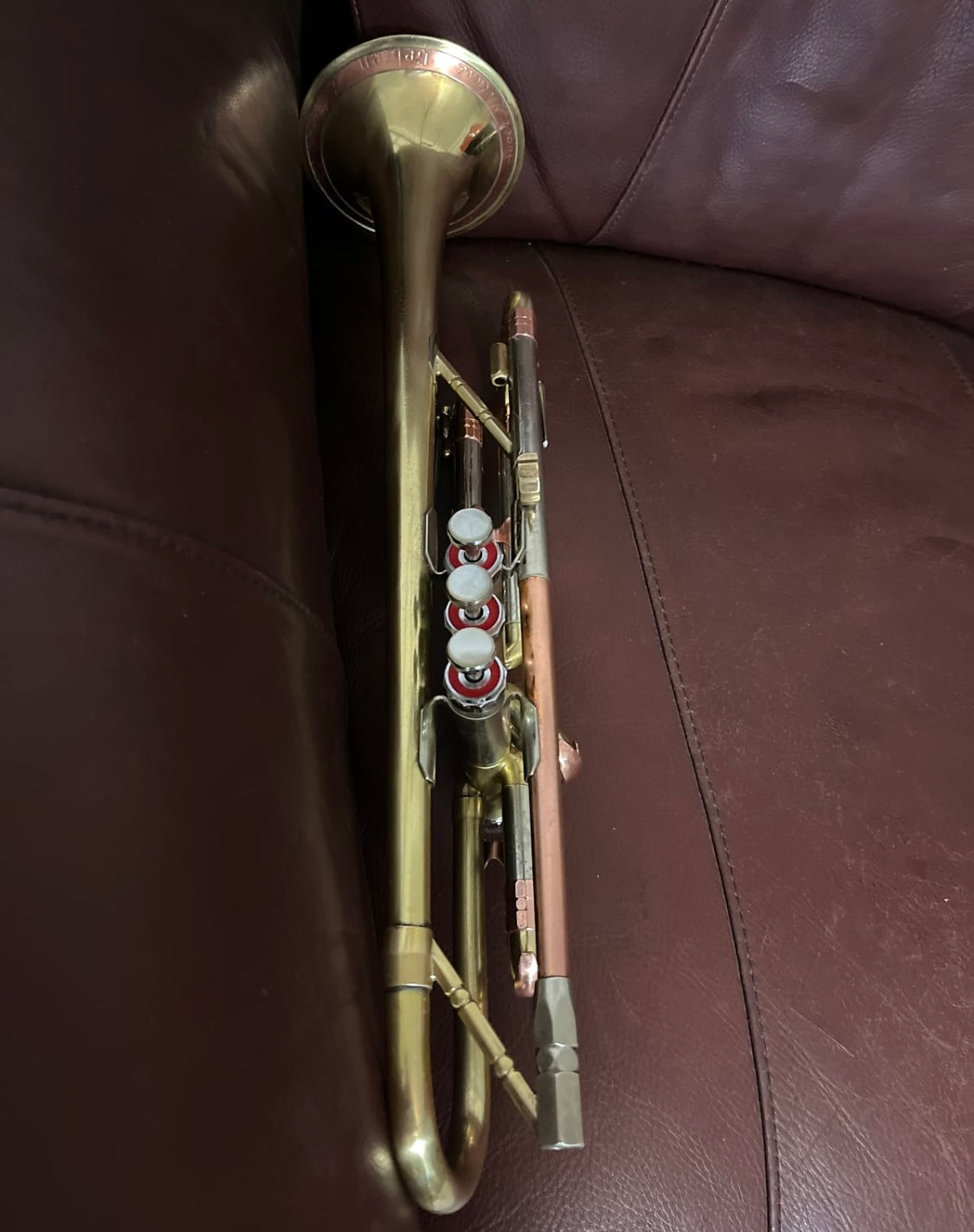 Getzen Super Deluxe Bb Trumpet SN (100% new gold lacquer)(Professional)