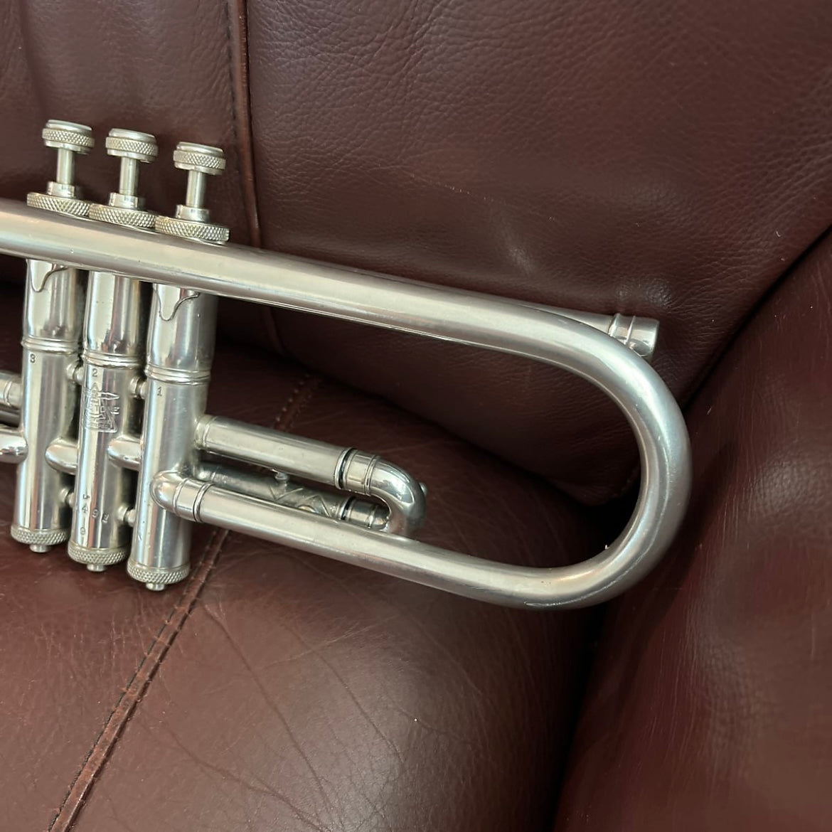 Buescher Model 9 Bb Trumpet (1921) (rare mute) (silver plated) (gold wash bell) (LP) SN 81491