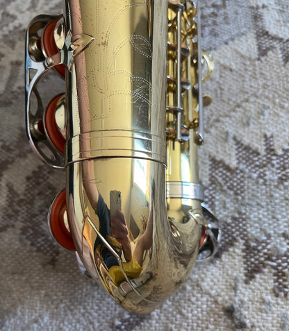 Glory Eb Alto saxophone (with case)