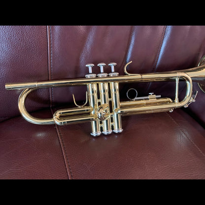 Besson (BE100XL) Bb trumpet SN 110132