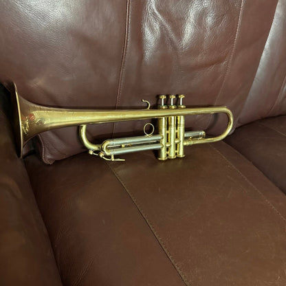 York National Bb trumpet SN 197094