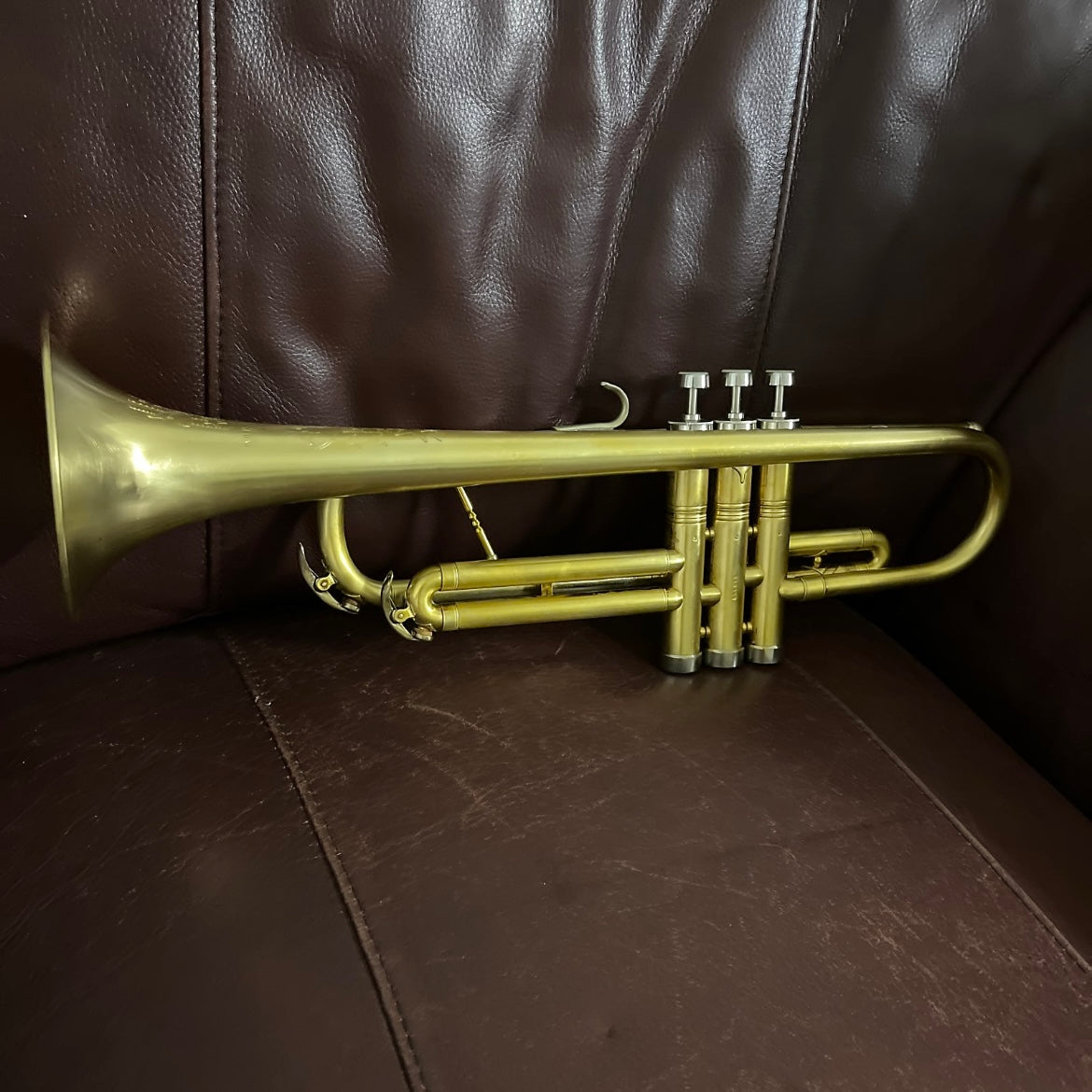 Conn 14B Director Bb Trumpet (1956) SN 640498 (new lacquer 100% - gold tint)