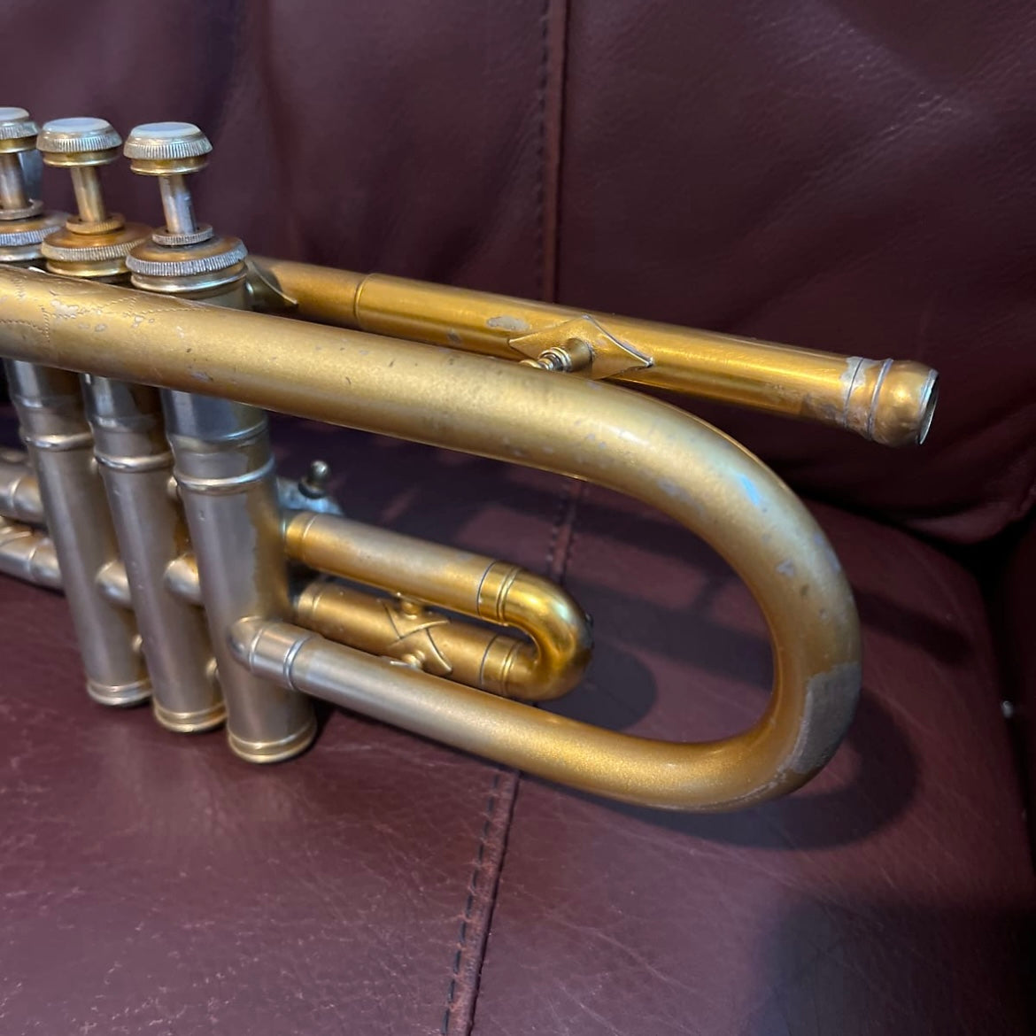 Conn 26B Bb Trumpet (1926) SN 237914 (Professional)(rare) w BI-222 mouthpiece (Conn 7)