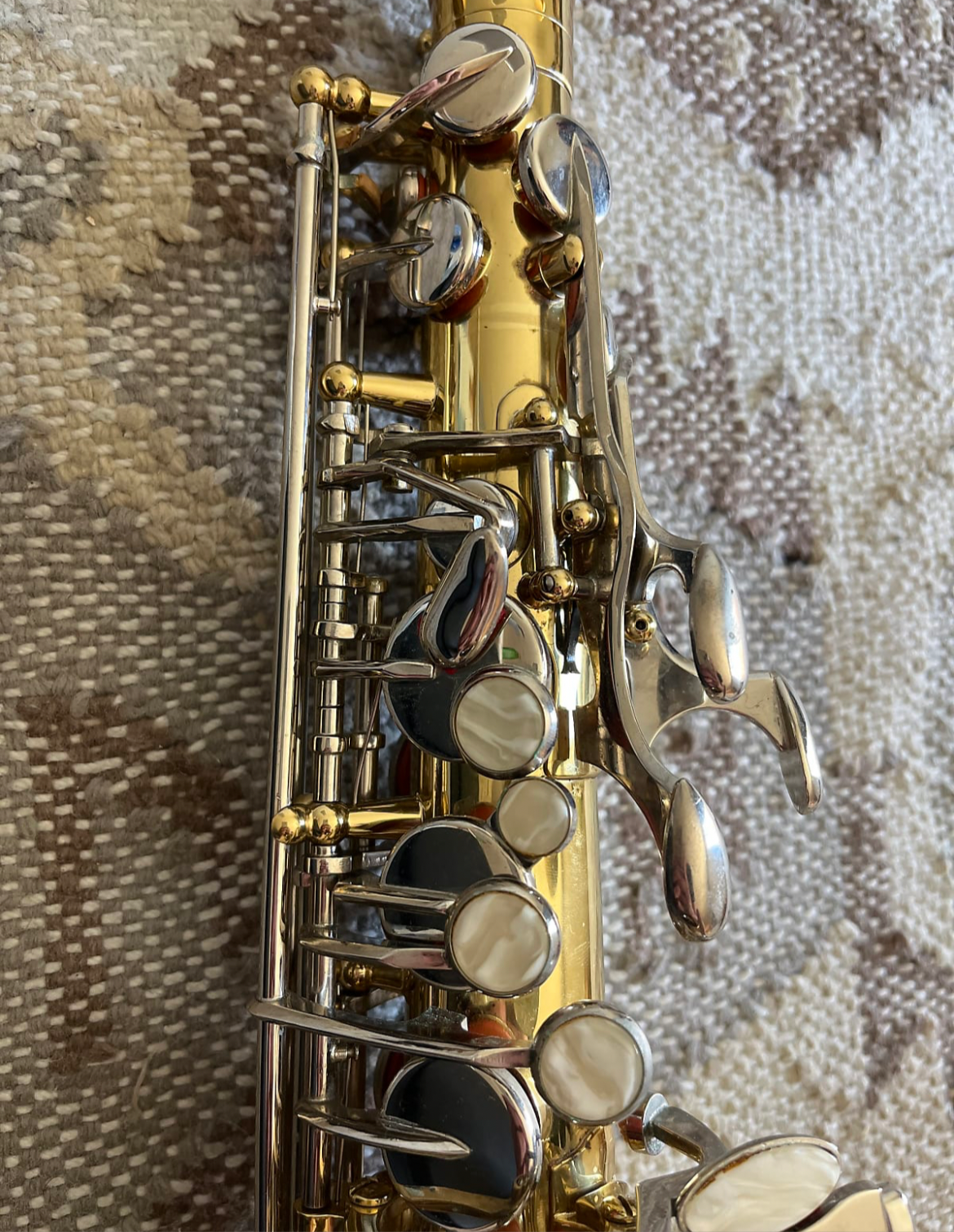 Glory Eb Alto saxophone (with case)