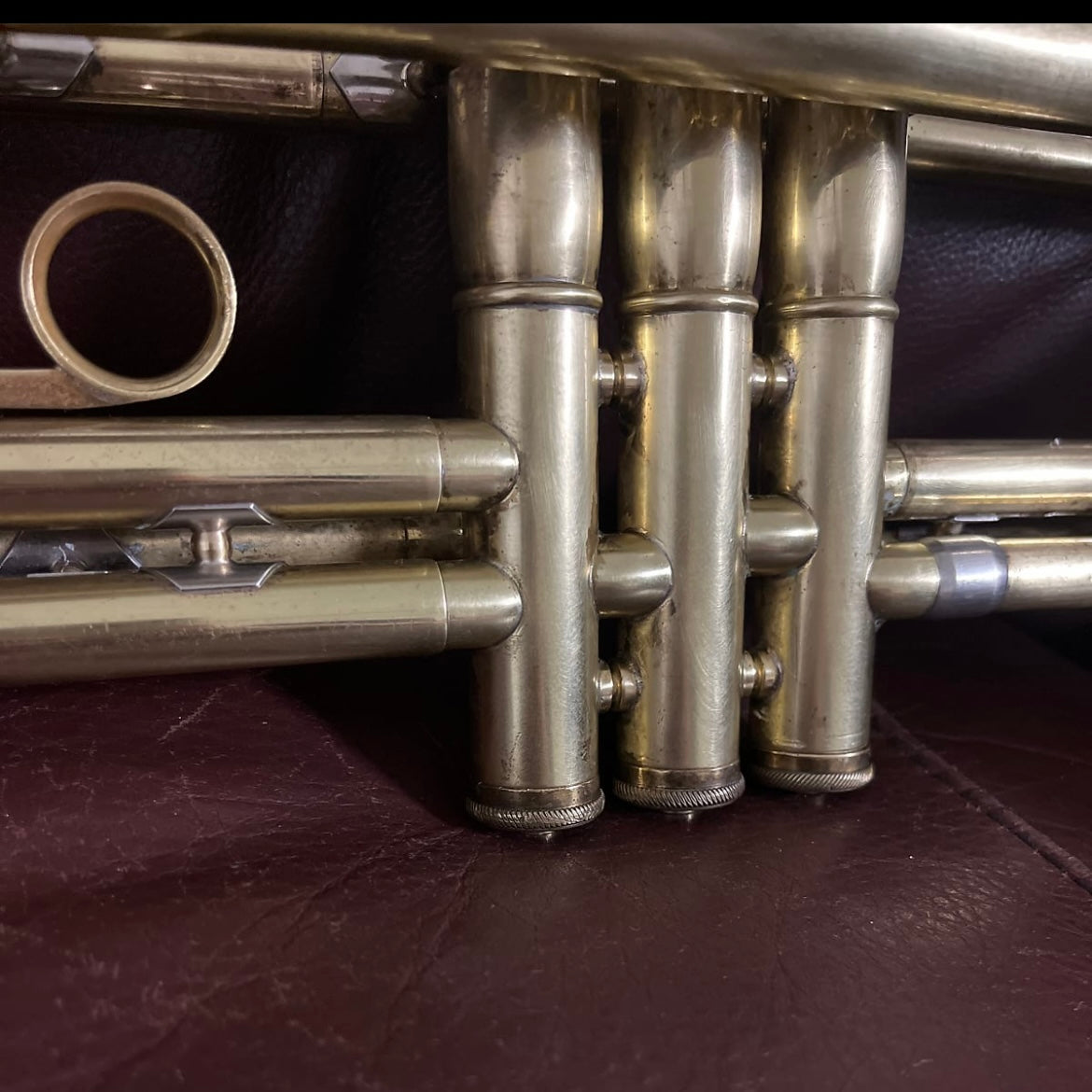 Olds Ambassador A-10 (Los Angeles) Bb Trumpet (1949) SN 40324 (rare) (new lacquer - clear coat)