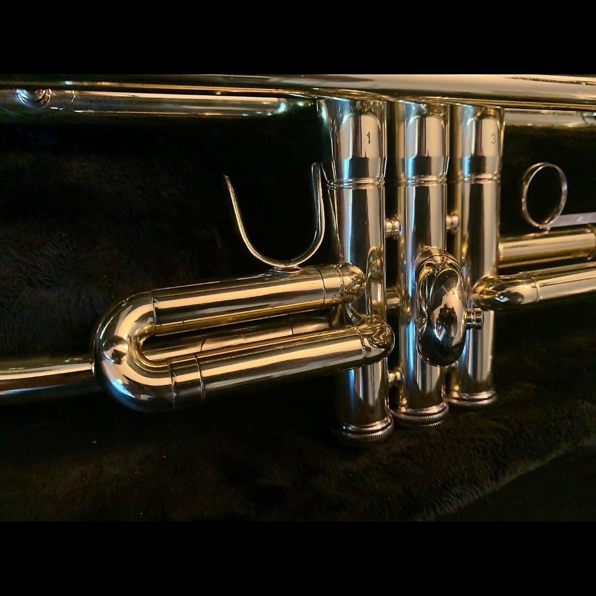 Besson (BE100XL) Bb trumpet SN 110132