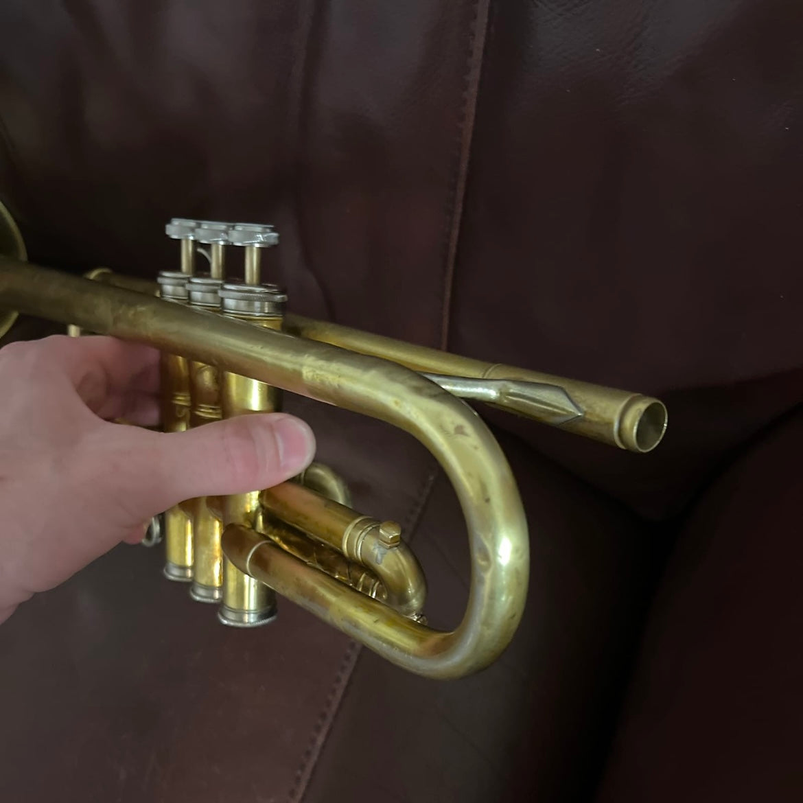 Blessing Artist Bb Trumpet (1945) SN 40517 (.468 bore) (New gold tint lacquer at 100%)(Professional)