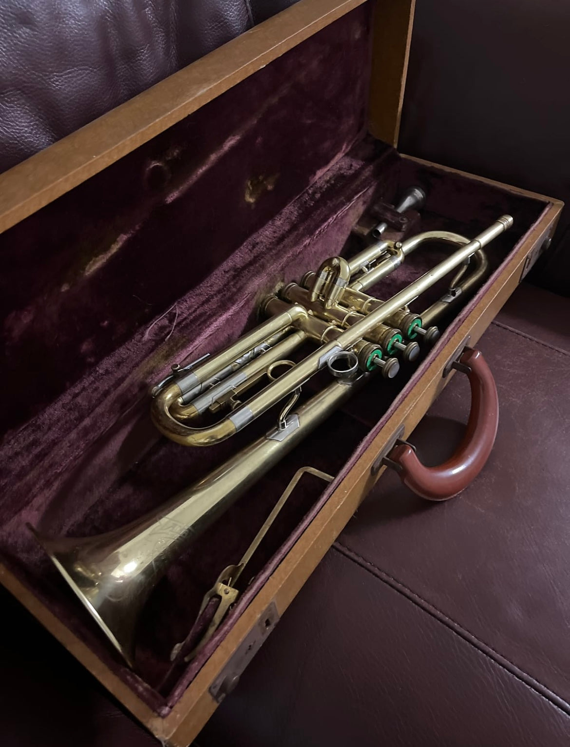 Olds Ambassador A-10 (Los Angeles) Bb Trumpet (1949) SN 40324 (rare) ( –  Crosby's House of Music