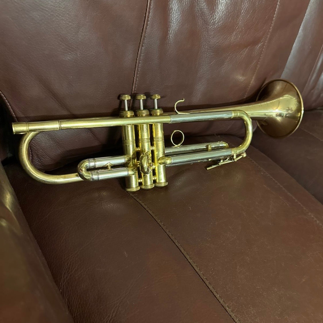 York National Bb trumpet SN 197094