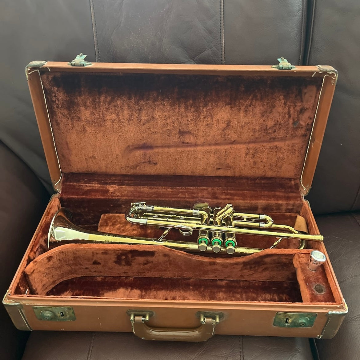 Olds Studio T-10 Bb Trumpet SN 402718 (1962)