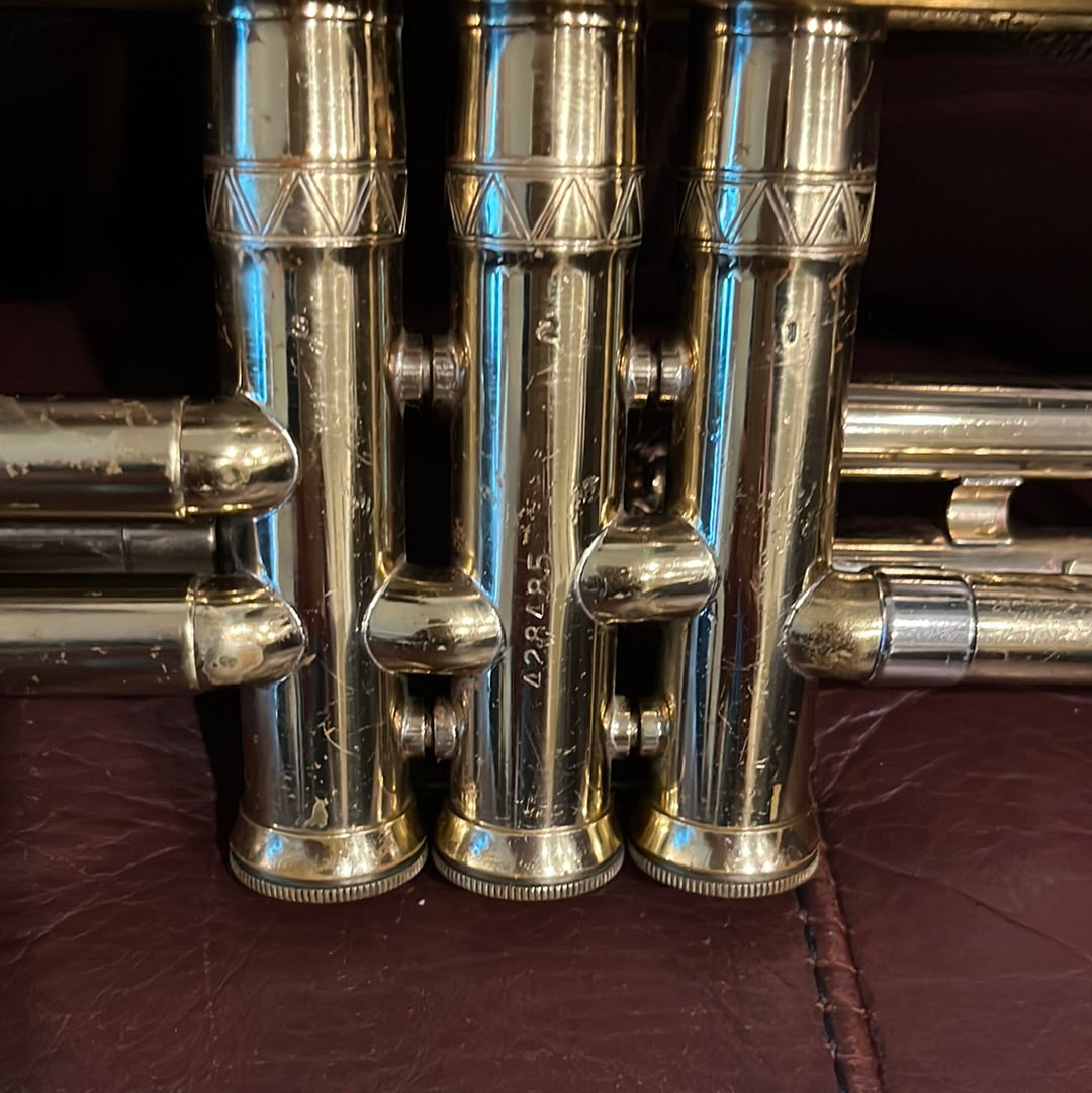 Holton Collegiate Bb trumpet SN 428485.