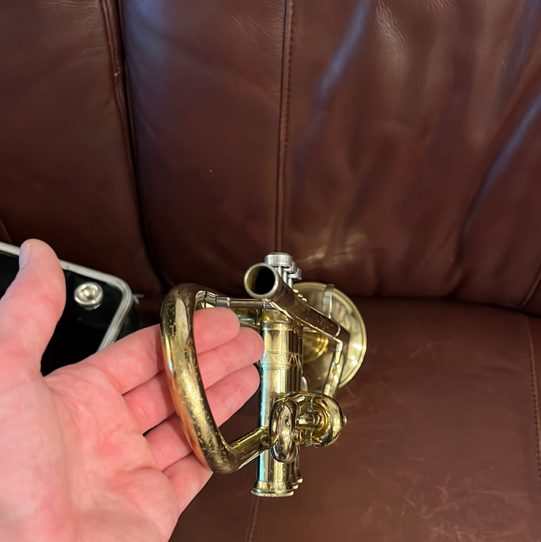 Holton Collegiate Bb trumpet SN 428485.