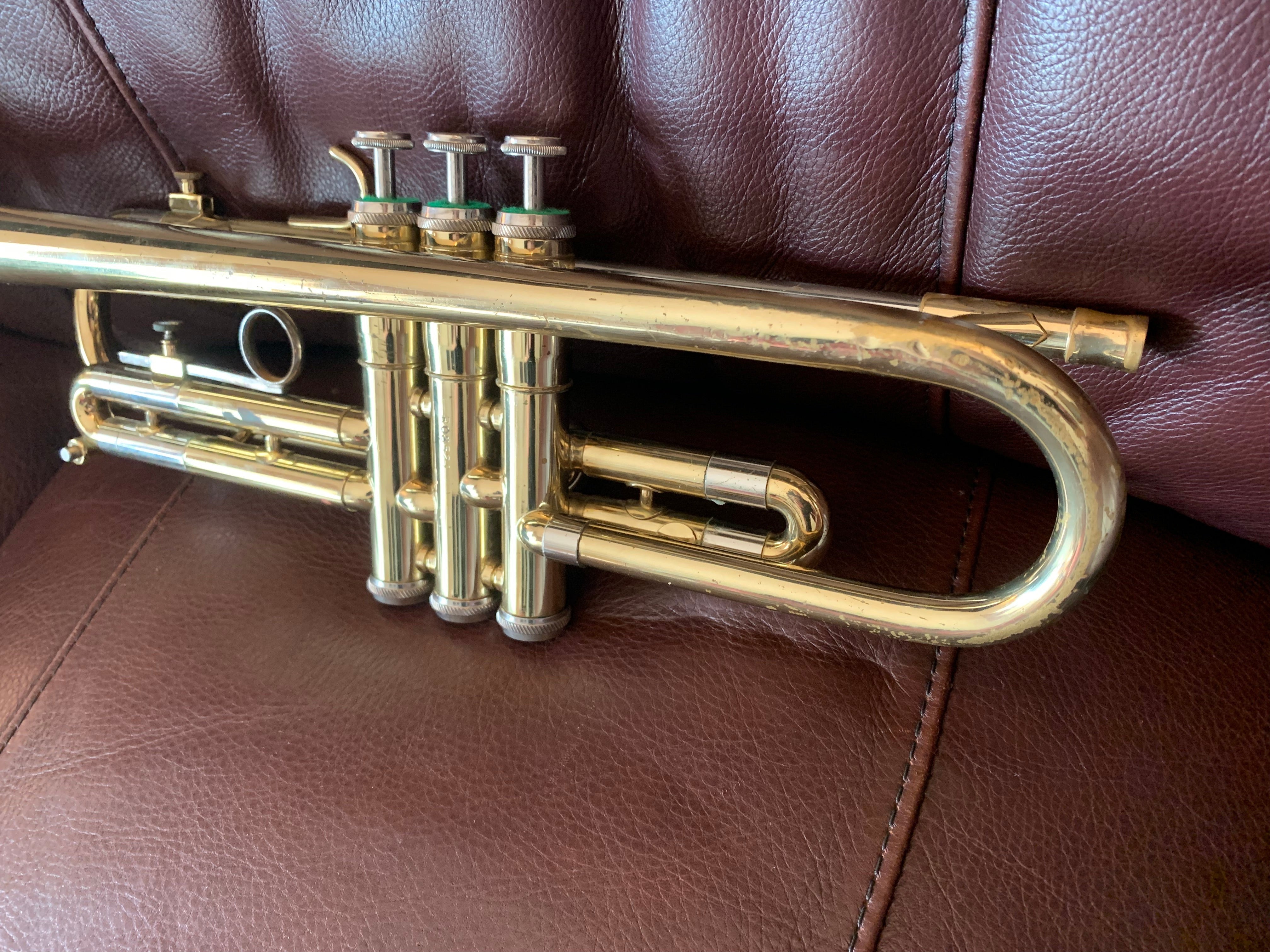 Getzen 300 series Bb trumpet (1994) SN R08521 – Crosby's House of